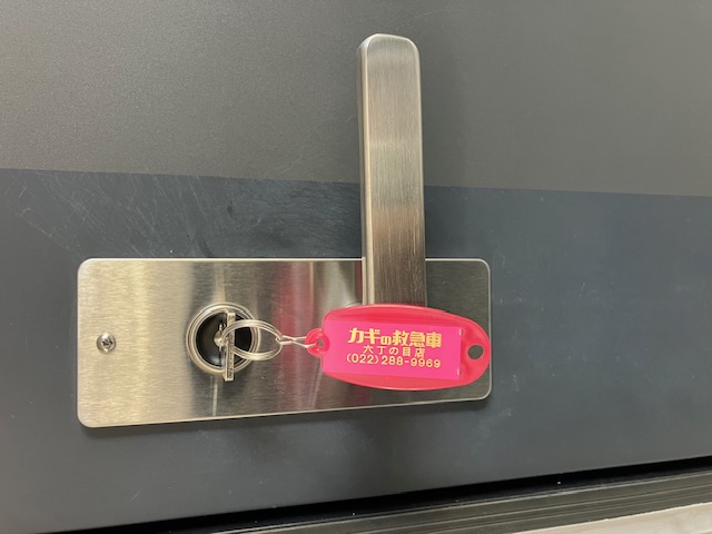 ウエストアクト錠から美和ロックPMKレバータイプへ交換