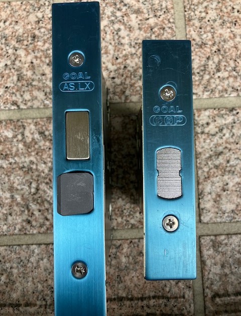 ゴールLX・GGPケース交換